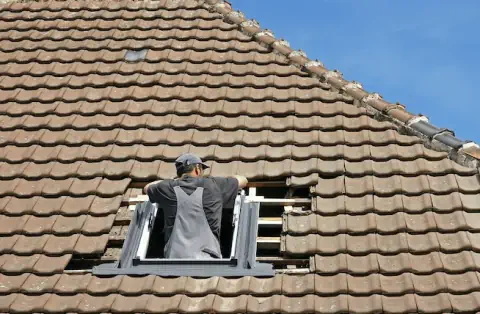 Pose de velux - Royères